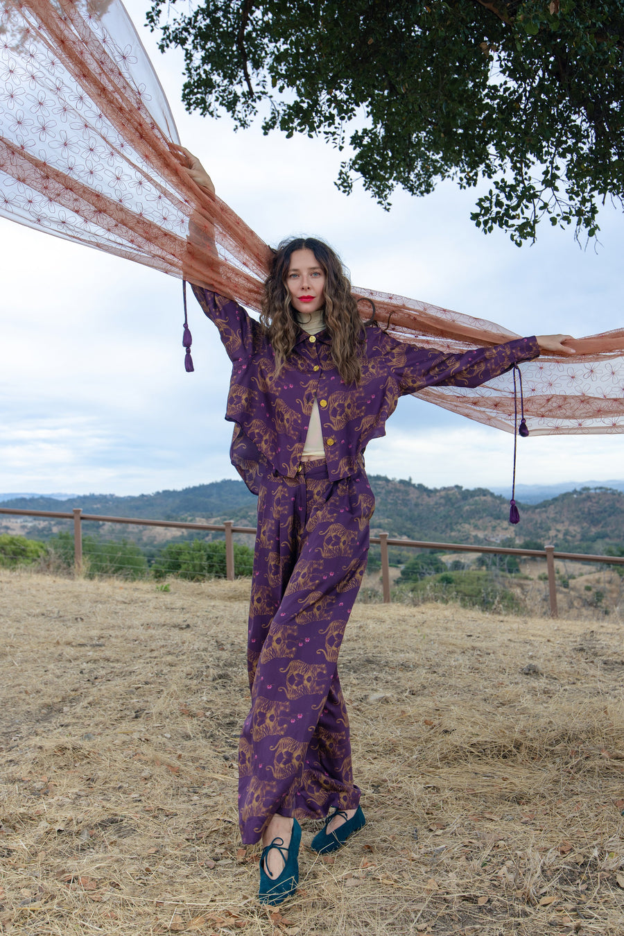 Tarala printed silk shirt, campaign look 11