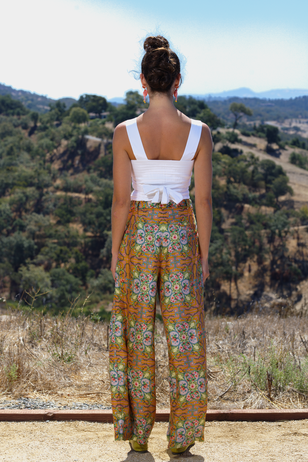 Adhara White Pleated Sleeveless Top